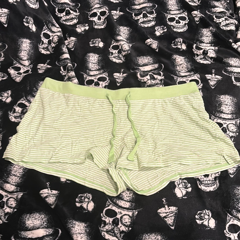 Green and white and a little bit of paint size xL old navy